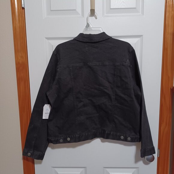 New Black Denim Jean Jacket XL 16 to 18 Time and Tru NWT - Picture 2 of 6